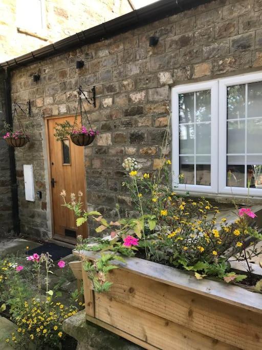 Luxury Barn Conversion At Rudding Harrogate Bagian luar foto